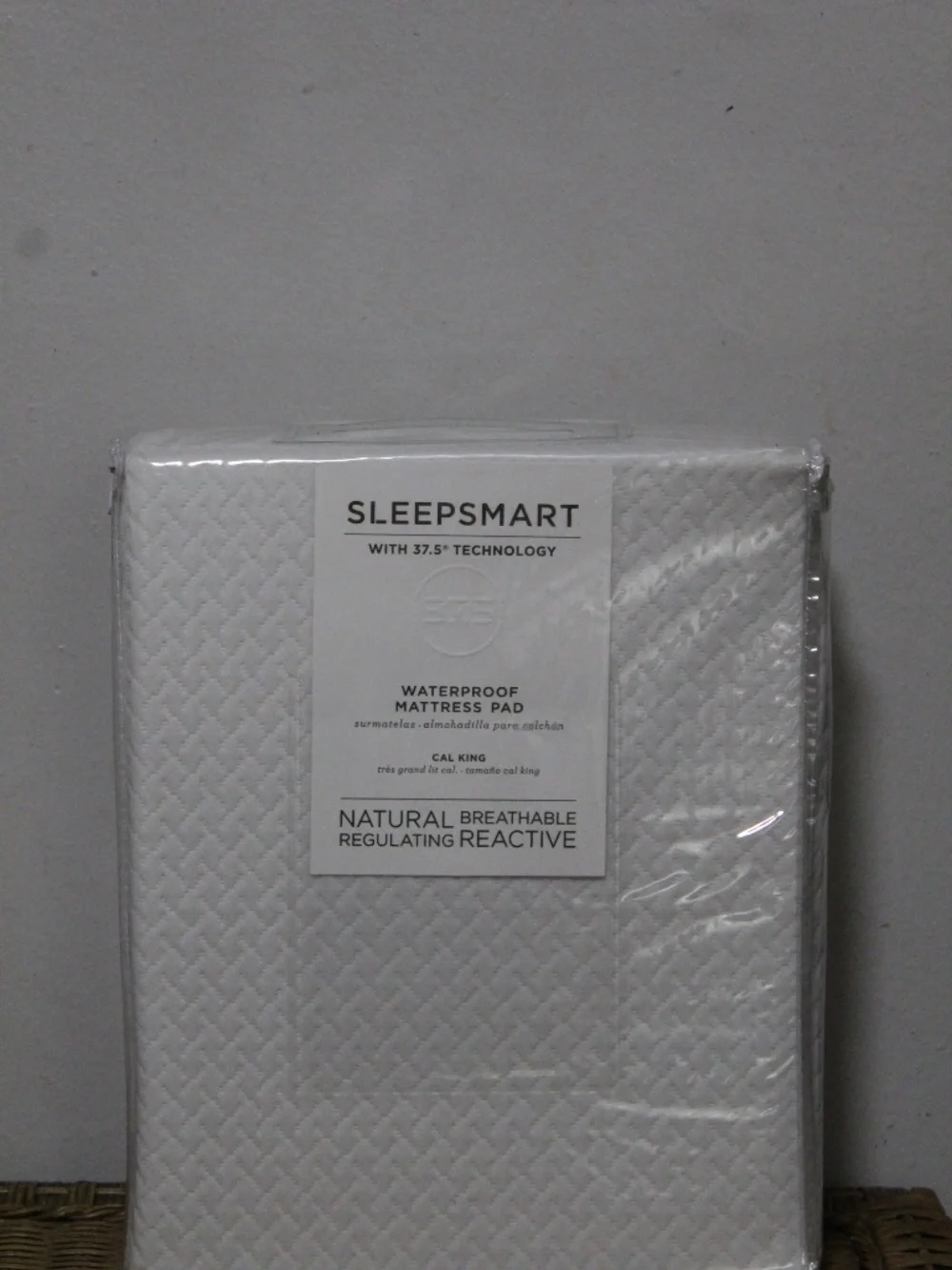 Pottrey Barn.  Sleepsmart Waterproof Mattress Pad. Cal King.